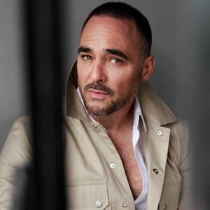 Meet your Posher, Jay